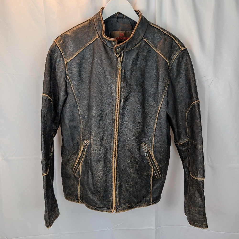 Danier Men's Distressed Leather Jacket Size L In VGUC